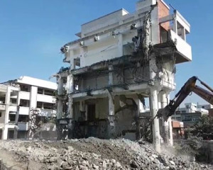 Đập Phá, Tháo Dỡ Công Trình Tại Phú Giáo Giá Rẻ